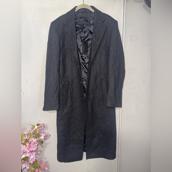 Three botton knee length coat - Picture 3 of 12